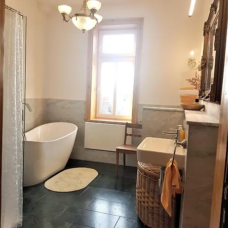 Affittacamere Superior-komfort-suite-90m2-bis-5-personen-im-jugendstil-gruenderzeit-villa-im-harz